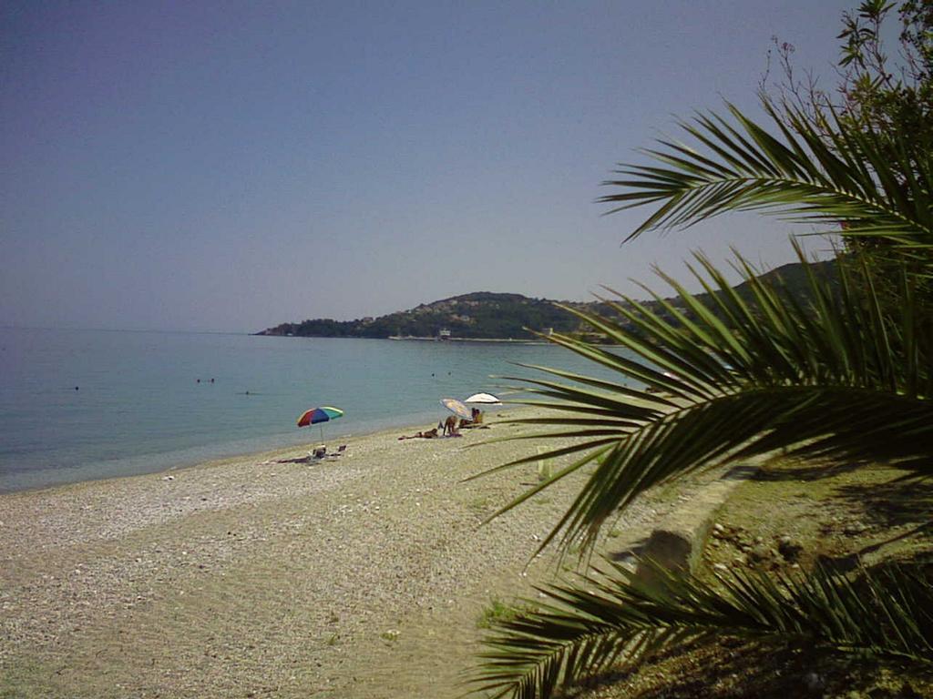 Villa Marabou Poros  Esterno foto