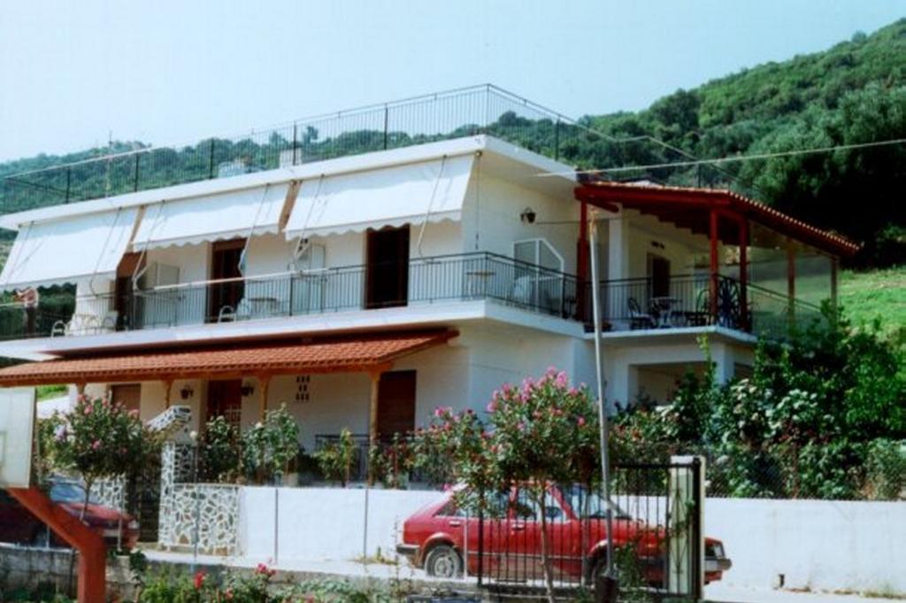Villa Marabou Poros  Esterno foto